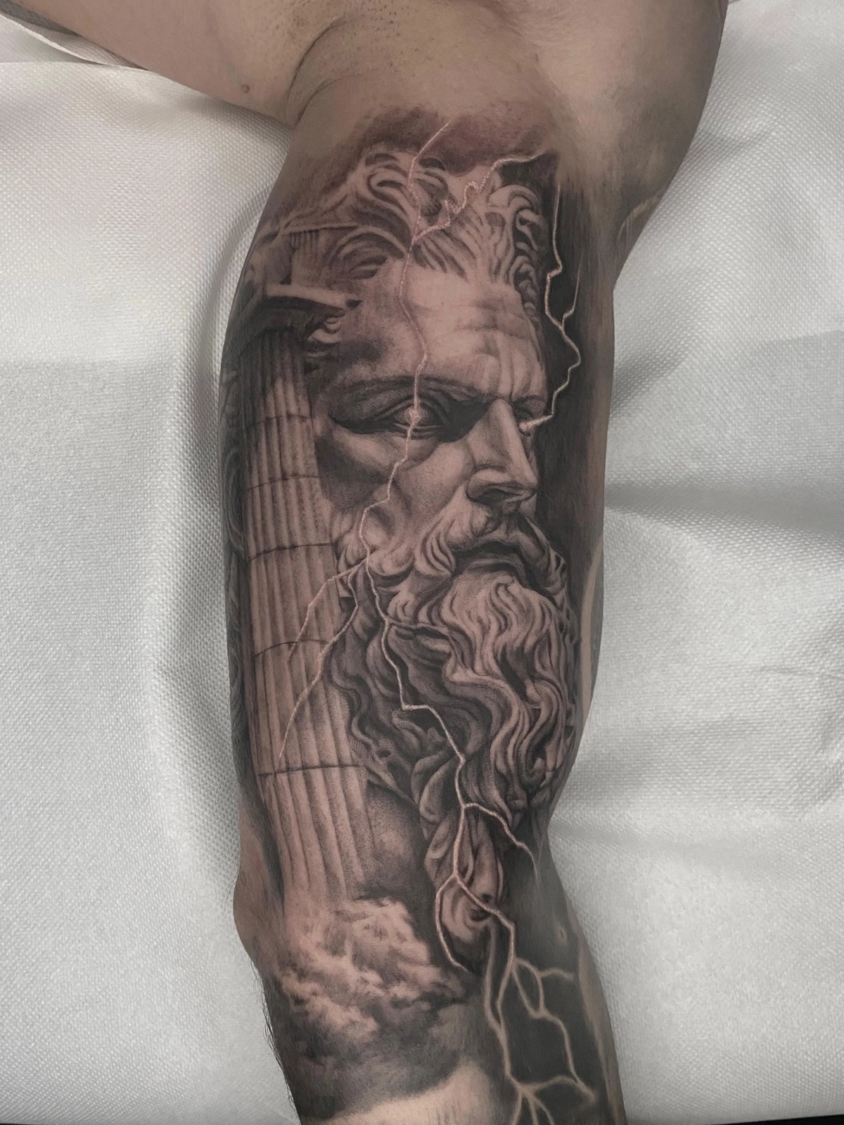 Black Swan Tattoo Rimini studio professionale tatuaggi personalizzati disegni esclusivi dal 2016 Black Swan Tattoo Rimini studio professionale tatuaggi personalizzati disegni esclusivi dal 2016